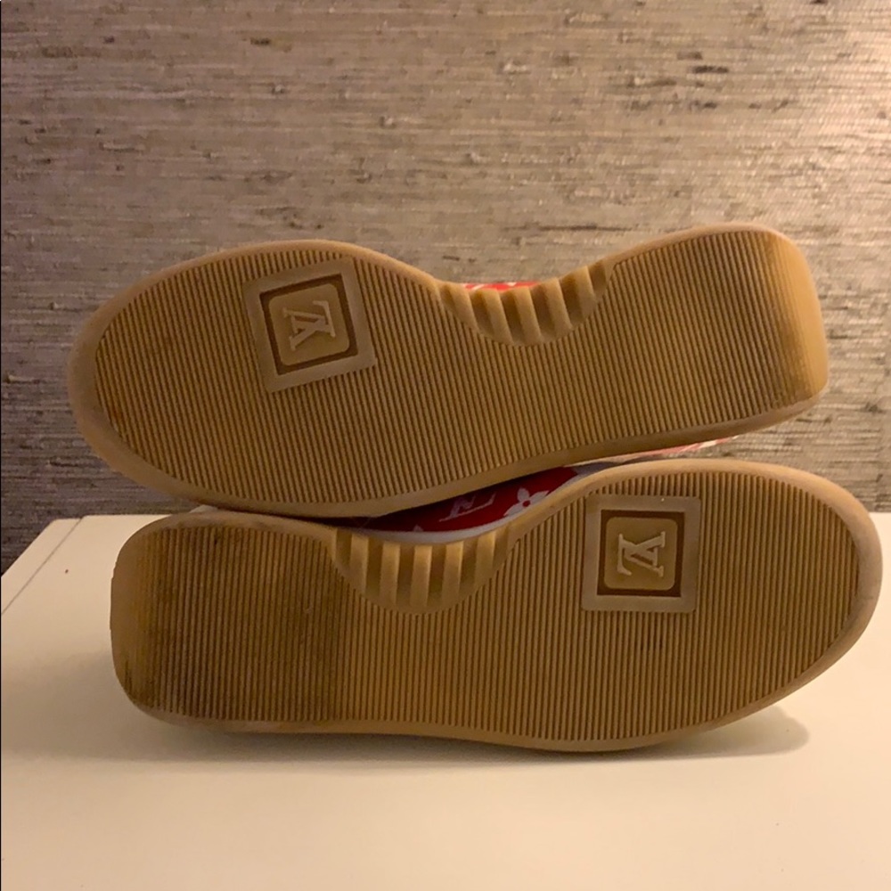 LOUIS VUITTON x SUPREME Sneakers - Picture 6 of 8